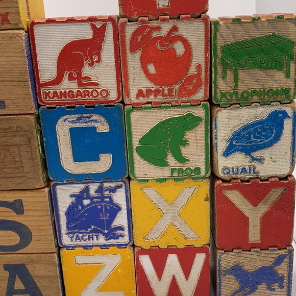 Antique Children’s Toys Alphabet Blocks Bright Vivid Colors & Symbols Animals - Picture 7 of 8